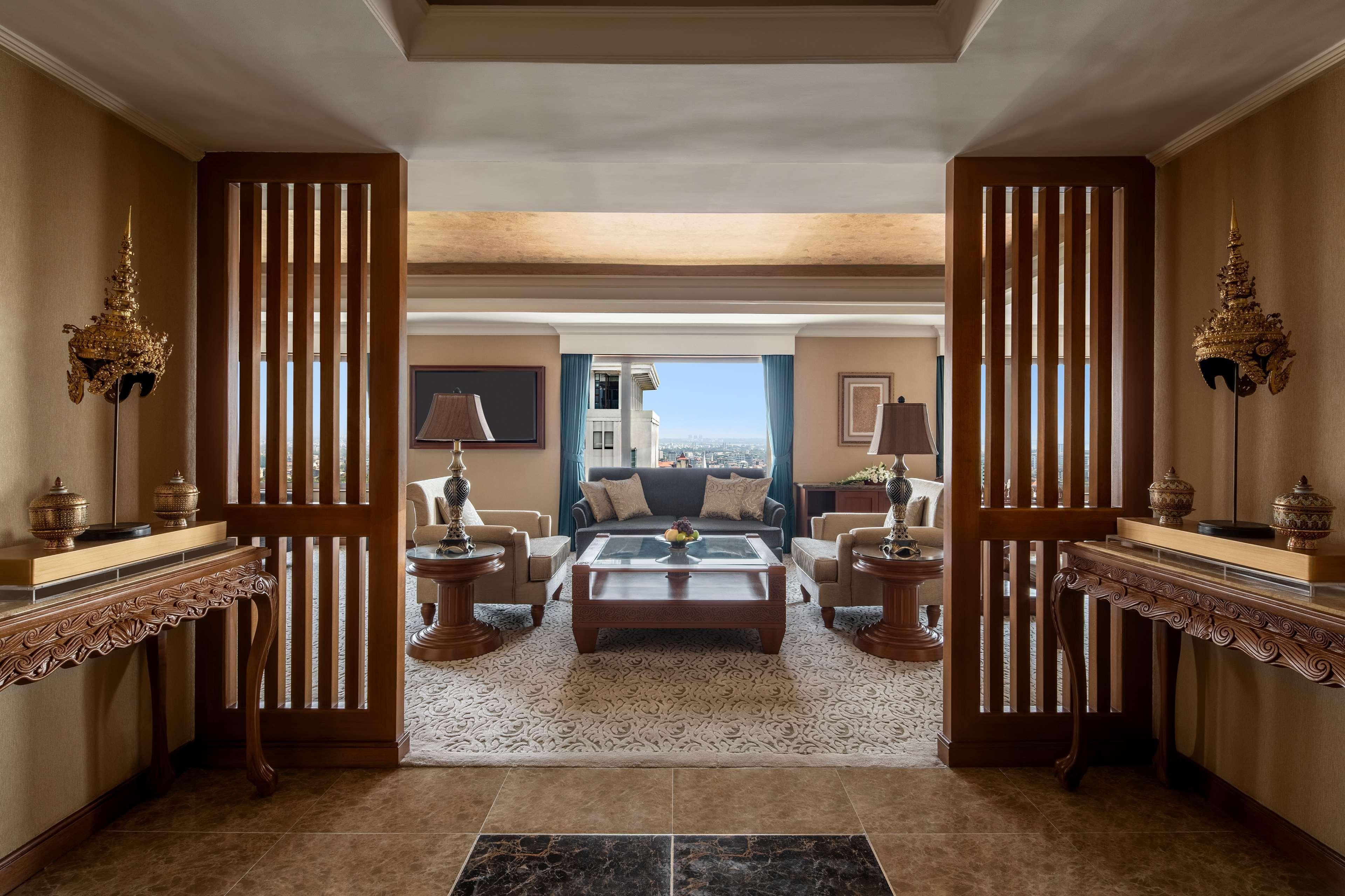 Sule Shangri-La, Yangon Exterior photo