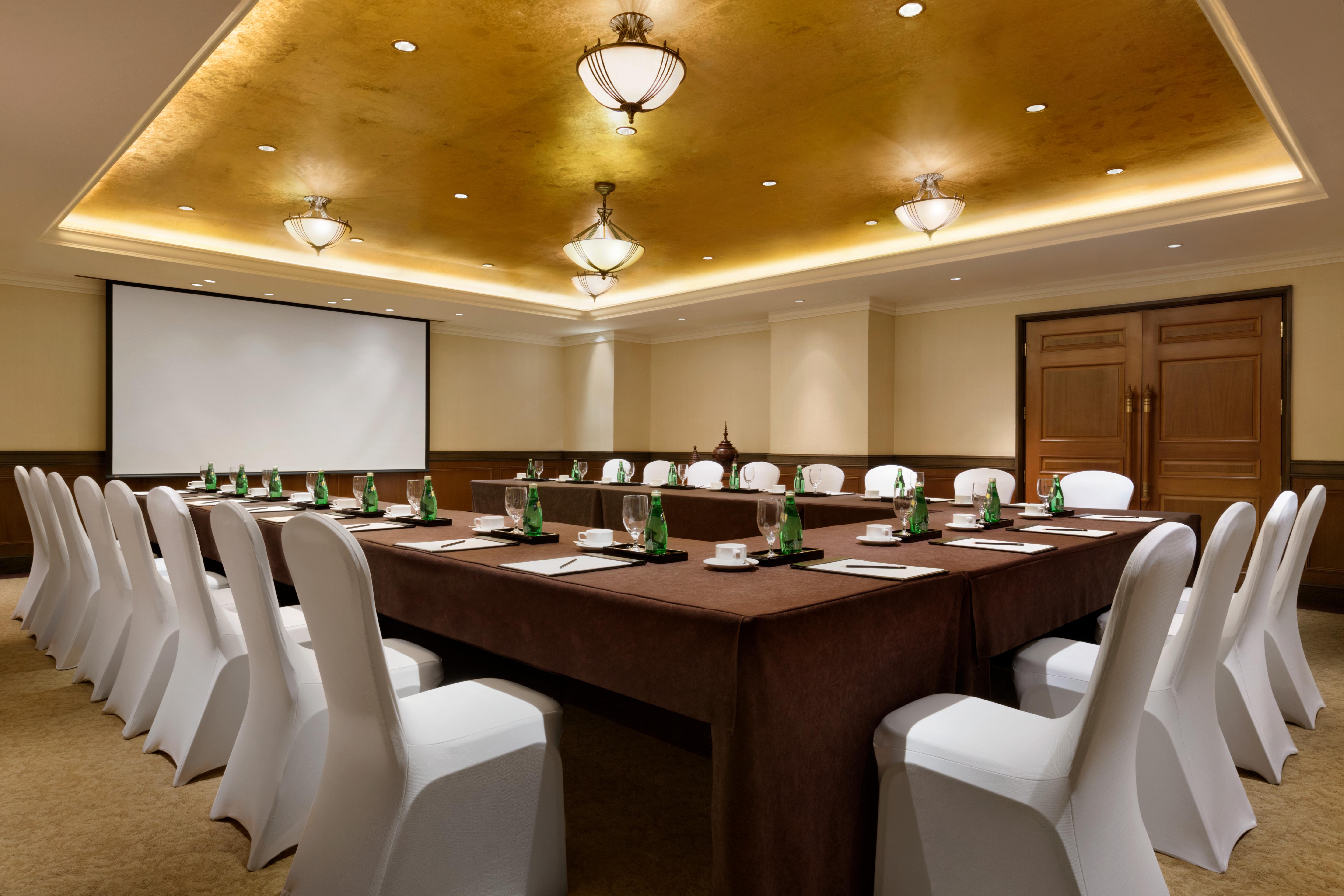 Sule Shangri-La, Yangon Exterior photo